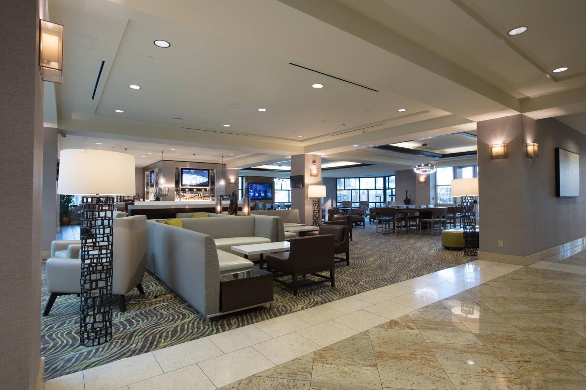 Bakersfield Marriott At The Convention Center Hotel Exterior photo